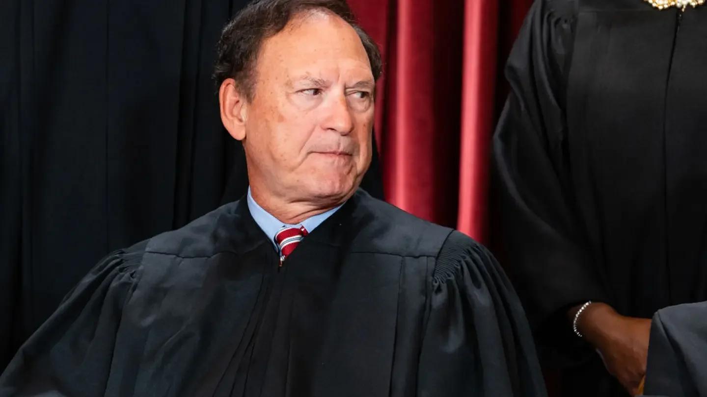 Alito Hammers Jackson's 'Utterly Irresponsible' Solo Dissent as Court Clears Louisiana Map for 2026