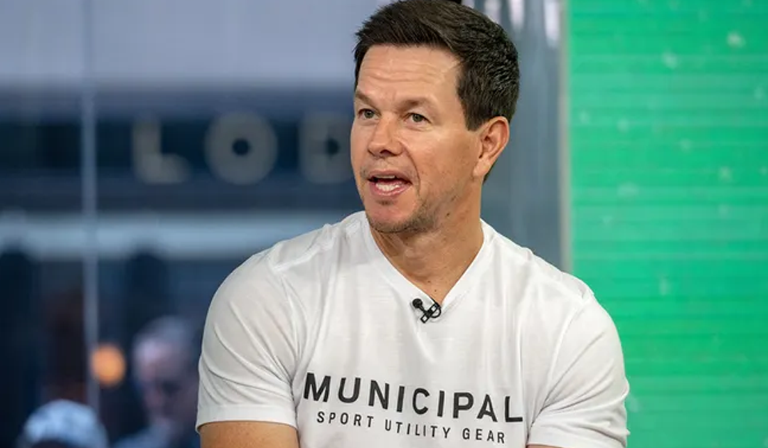 Mark Wahlberg’s Unexpected Visit to Daughter’s College Fraternity Party