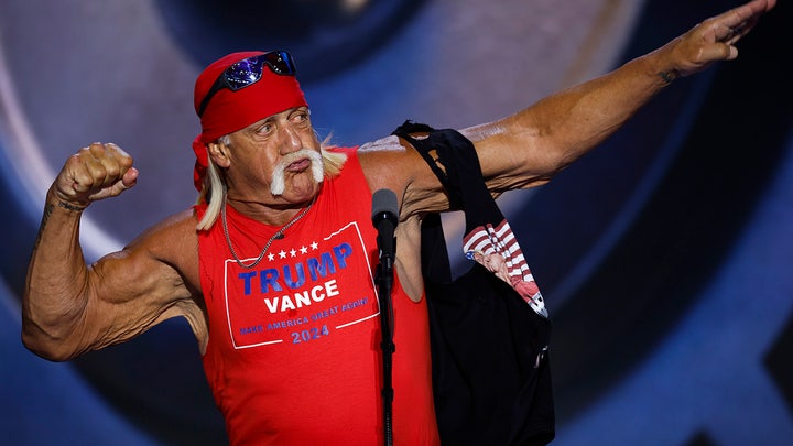 Hulk Hogan Suggests He’d Be Willing to Body-Slam Vice President Kamala Harris