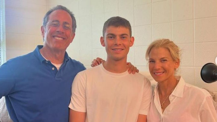 Jerry Seinfeld and Wife Jessica Officially Become Empty Nesters After Son’s College Move-In Weekend