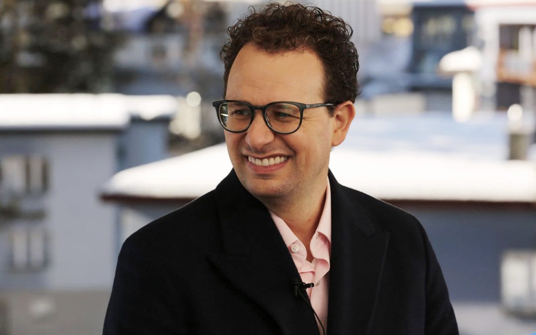 Anthropic closes $2.5 billion credit facility as Wall Street continues plunging money into AI boom
