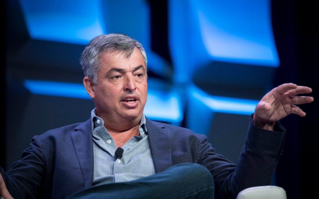 Alphabet shares sink 7% after Apple’s Cue says AI will replace search engines