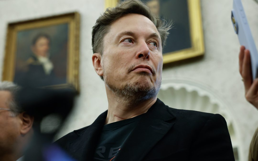 Trump urged to make Musk, DOGE workers certify they won’t use government data for personal benefit