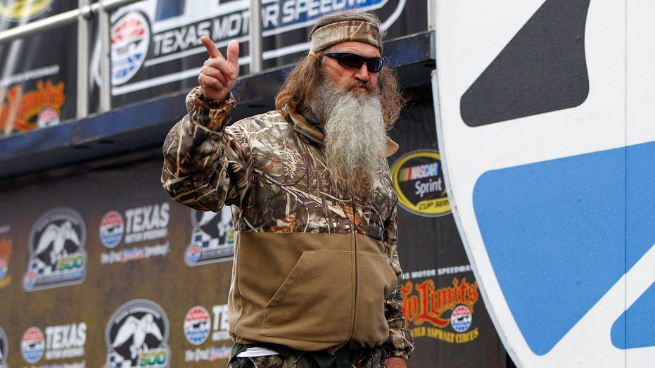 ‘Duck Dynasty’ star Phil Robertson dead at 79: ‘Legacy of love for God’