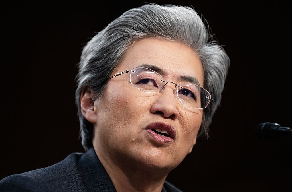 AMD reveals next-generation AI chips with OpenAI CEO Sam Altman