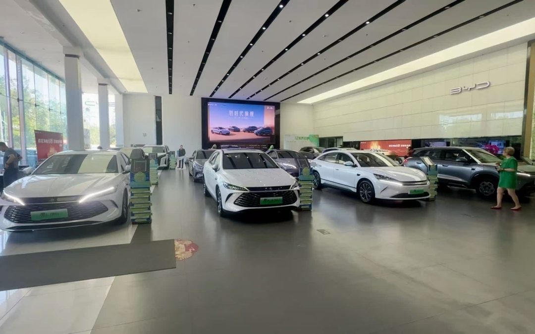 In China, fears grow of an EV financial crisis amid pricing war
