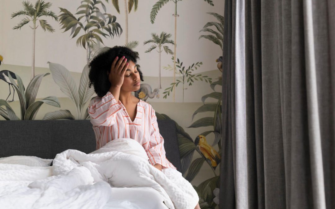 The One Thing You Should Never, Ever Do in the Hour Before Going To Sleep, According to Cardiologists