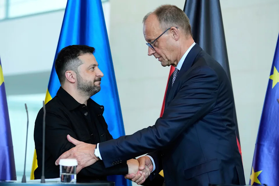Germany and allies to send major military aid package to Ukraine using new NATO supply line