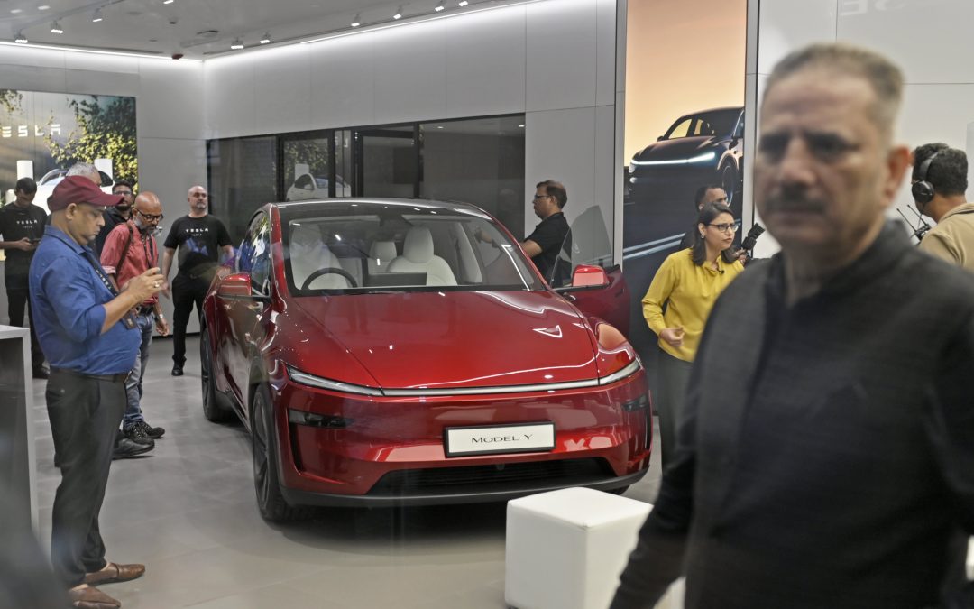 CNBC’s Inside India newsletter: What’s keeping the Indian middle class from driving an electric car?
