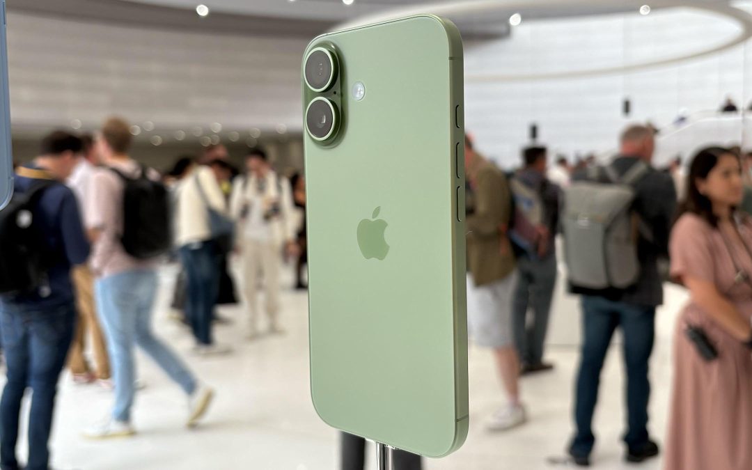 Apple iPhone 17 hands-on: No Plus, no problem