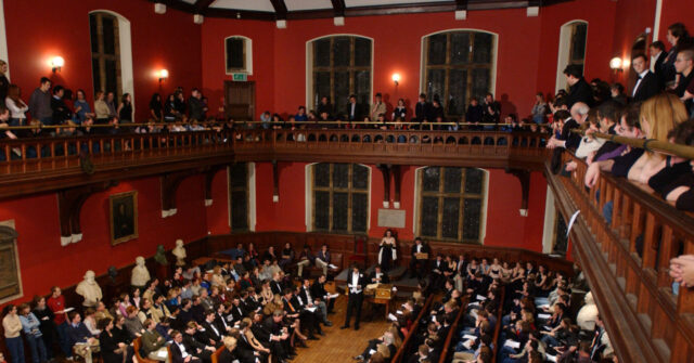 Oxford Union President Faces No Confidence Vote over Celebrating Charlie Kirk’s Killing