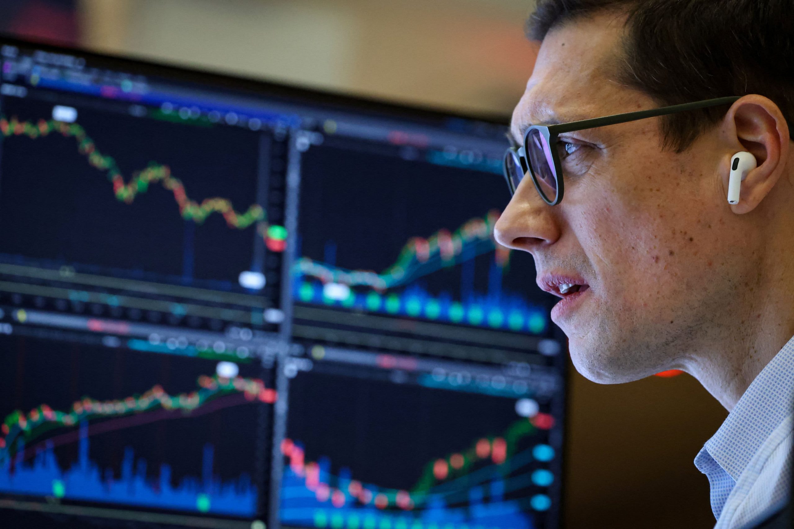 European markets close higher after major earnings reports; Gucci-owner Kering surges almost 9%