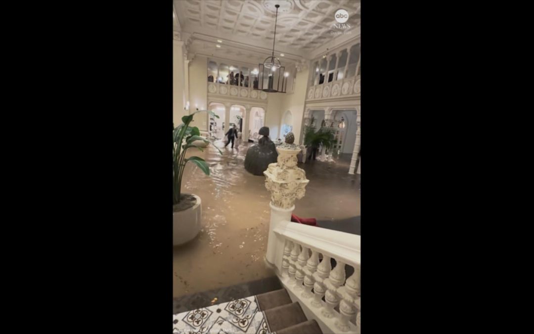 WATCH:  Lobby of luxury Florida hotel flooded amid storms