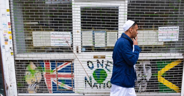 3.4 Million Foreign-Born People Claiming Welfare Benefits in Britain