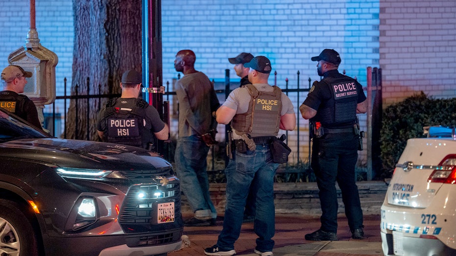 SCOOP: Trump expands DC crime task force with hiring push of nationwide law enforcement