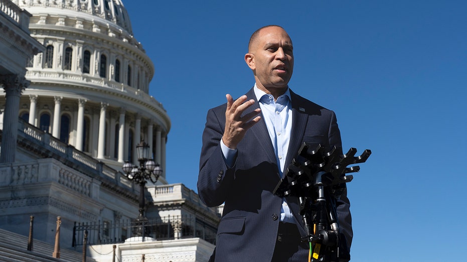 Pardoned Jan 6 rioter accused of threatening to kill Hakeem Jeffries after Trump clemency