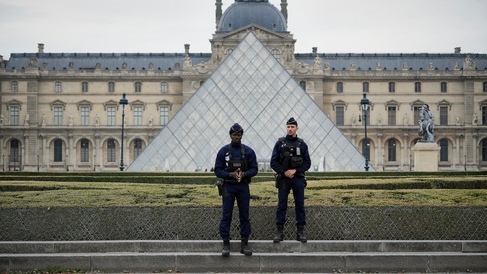 French police arrest 2 Louvre jewel heist suspects amid manhunt