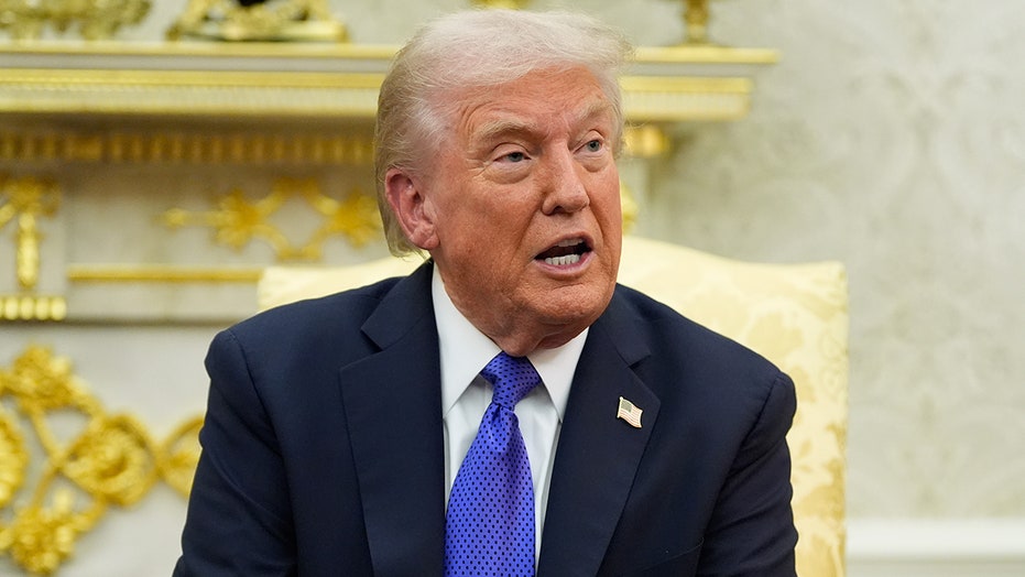 Trump calls on GOP to play their ‘Trump card’ as government shutdown drags on and more top headlines