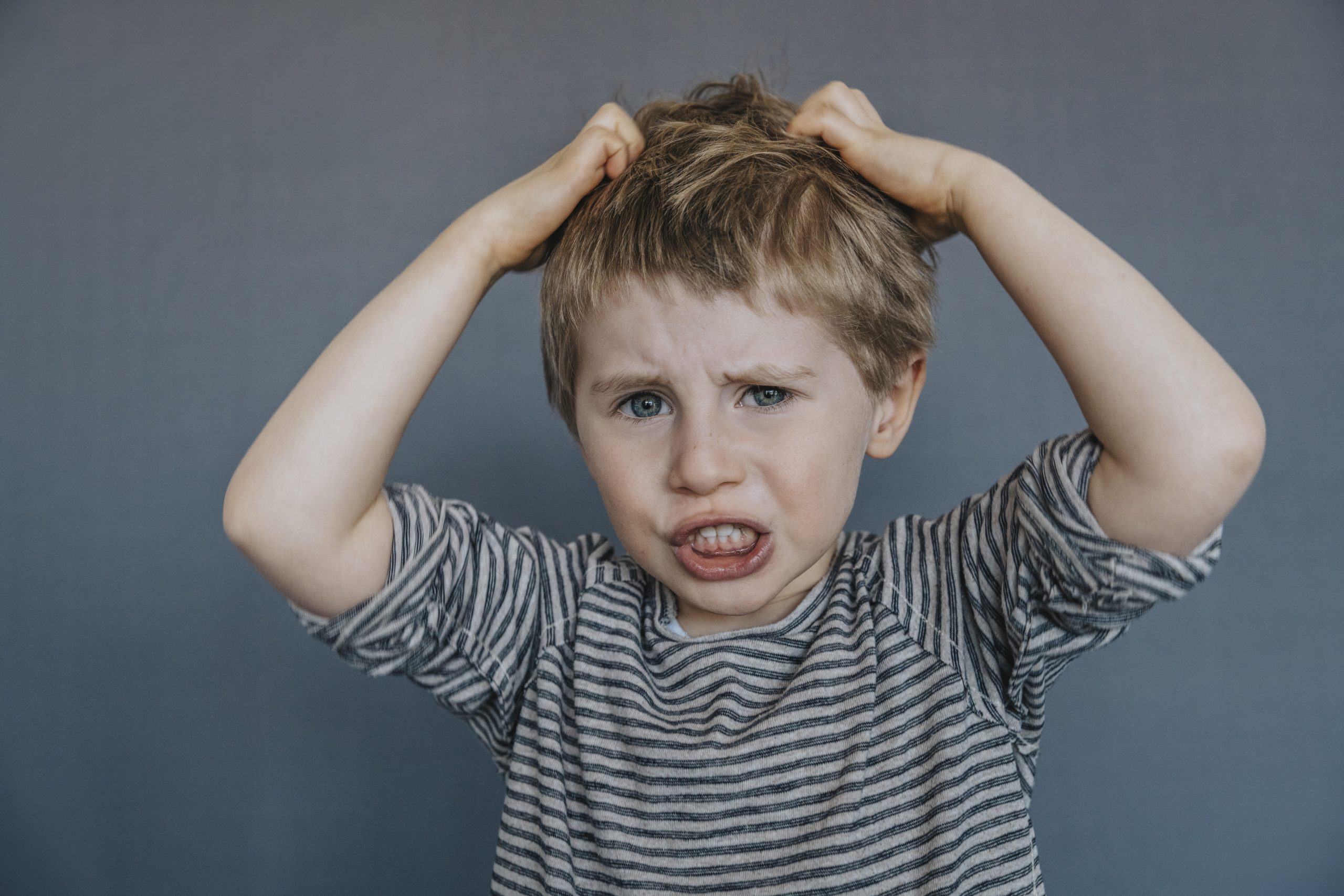 I’ve studied over 200 kids—these 7 ‘magic phrases’ can calm any tantrum instantly