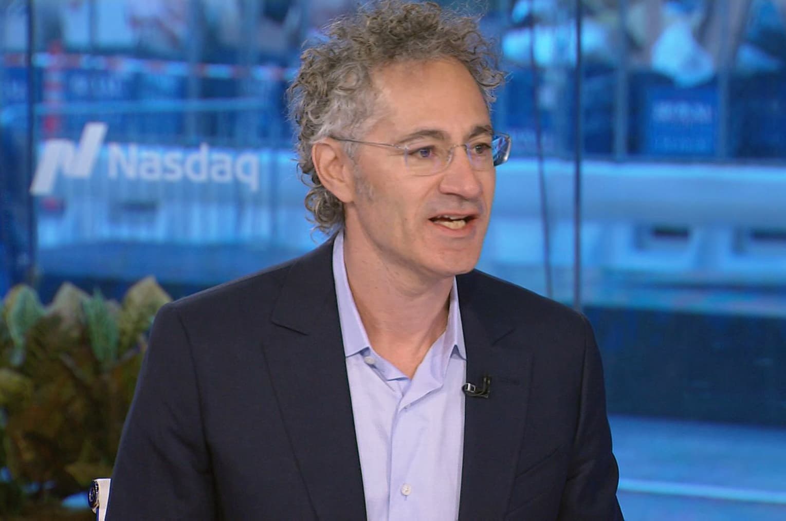 Alex Karp blasts ‘Big Short’ investor Michael Burry as ‘bats— crazy’ for bets against Palantir, Nvidia