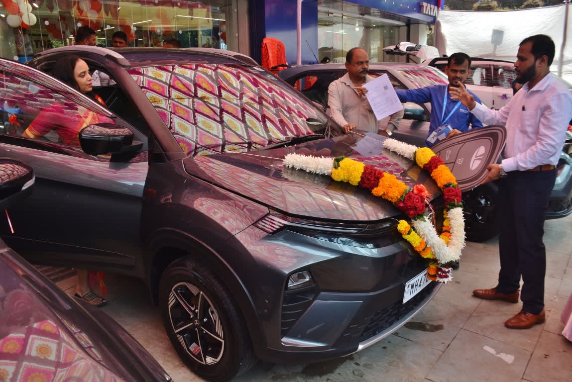India’s auto sales just had a blowout month: Up 40% on festive demand, tax cuts