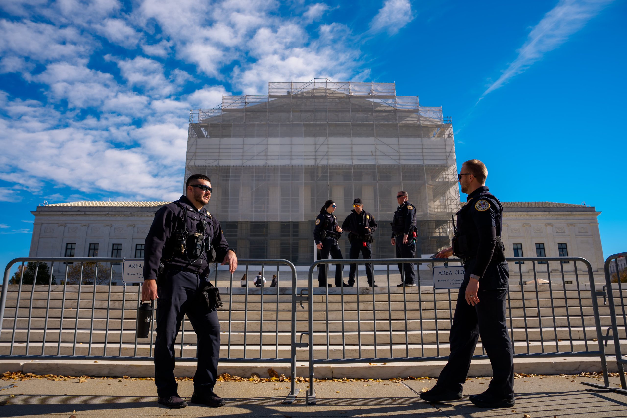 SNAP: Trump admin tells Supreme Court it still wants to block full food stamp payments