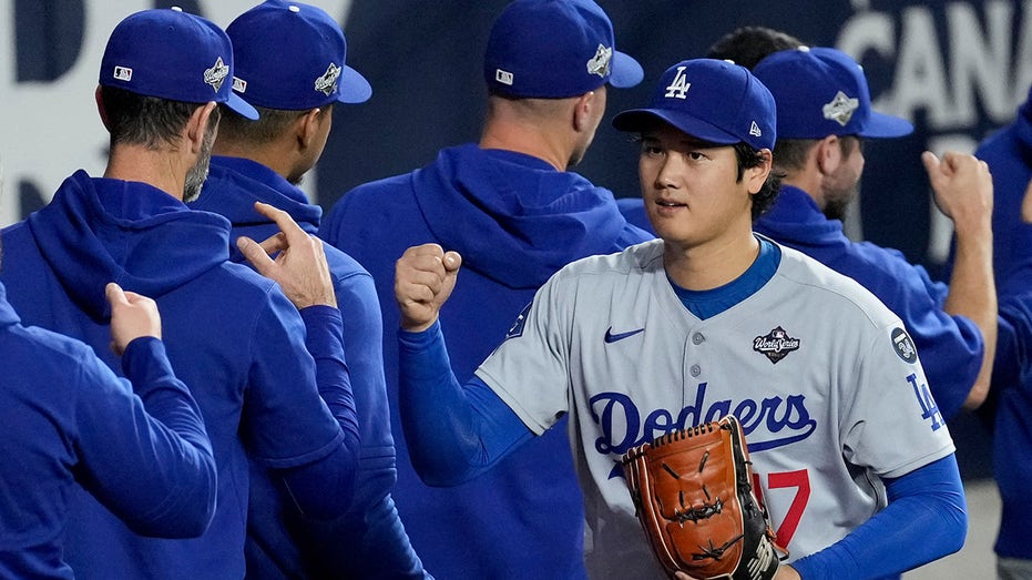 Dodgers’ Shohei Ohtani snaps 50-year drought as he hears boos from Blue Jays fans