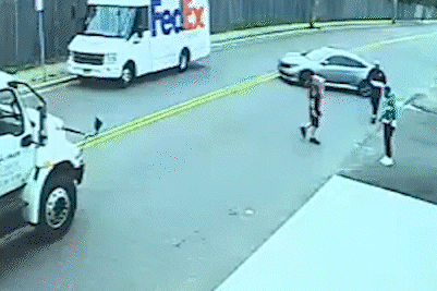 Sophisticated porch pirate ring hacked shipment tracking info to steal hundreds of phones, prosecutor says