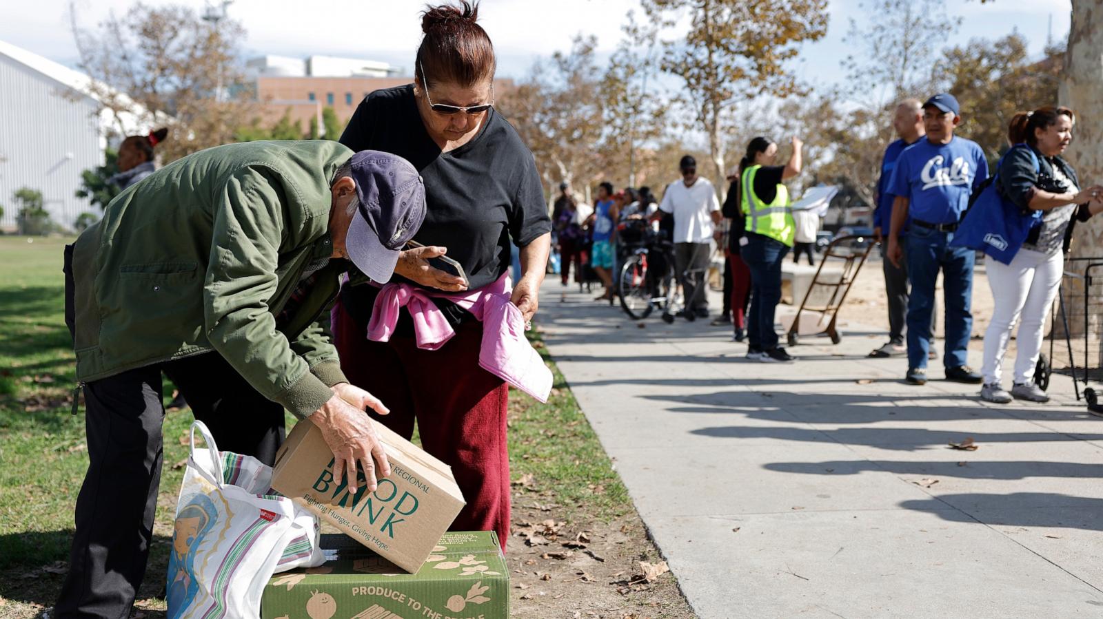 How food banks, pantries have fared since SNAP benefits were halted