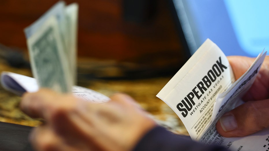 Congress investigates betting scandals rocking NBA and Major League Baseball following federal charges