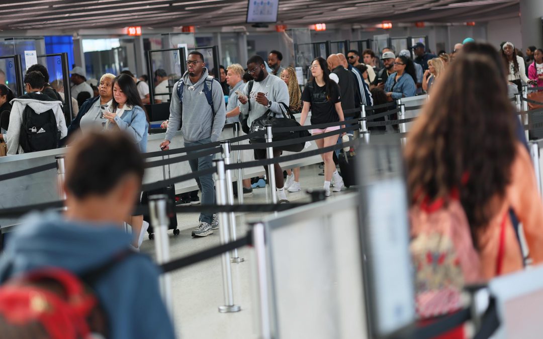 U.S. to mandate checks of some tourists’ social media history from past 5 years