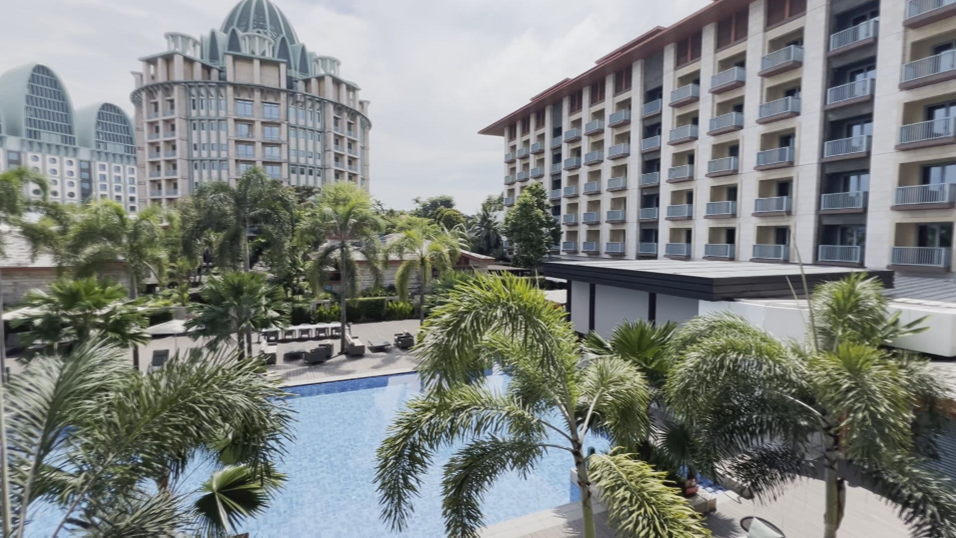 FDA approved a $250,000 Singapore work trip during government shutdown, records show