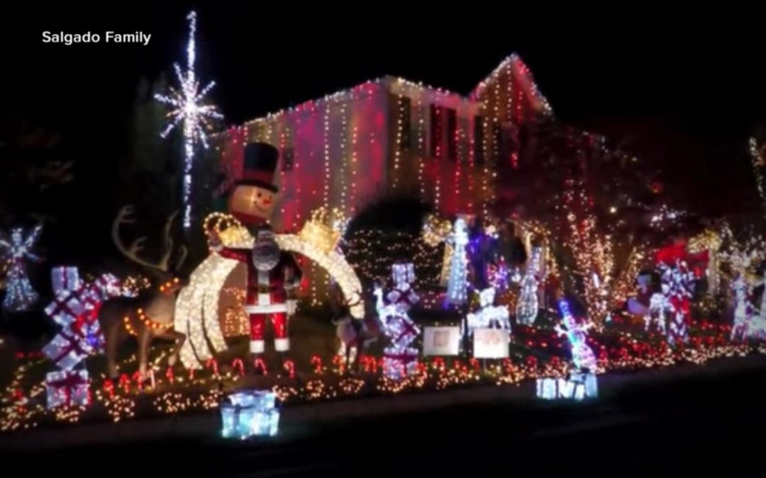 WATCH:  The family paying big for their holiday display