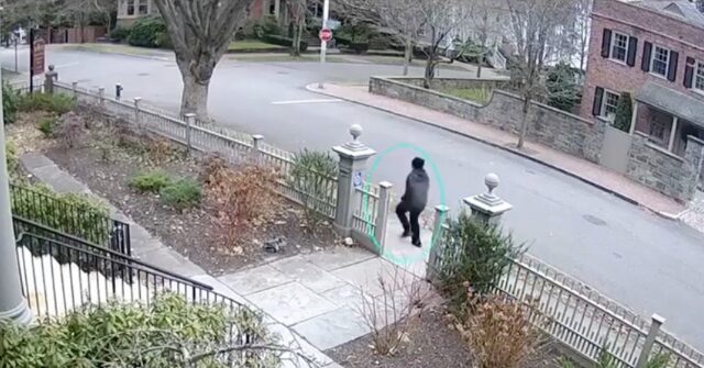 Authorities: Homeless Man’s Reddit Clues Cracked the Brown University Shooting Case