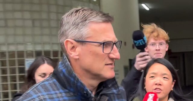 New Zealand Ex-Top Cop Avoids Jail for Child and Bestiality Porn Offences