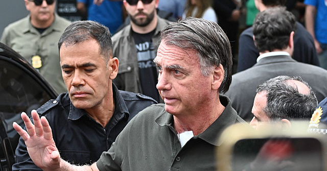 Brazilian Congress Passes Bill That May Reduce Jair Bolsonaro’s Sentence Down to Two Years