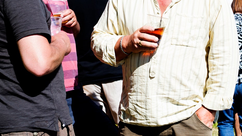 Men with ‘beer bellies’ may face serious heart damage regardless of weight