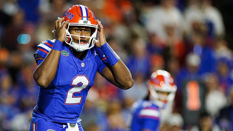 Florida star quarterback to enter transfer portal