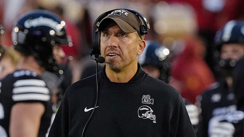 Iowa State AD fights back tears after Matt Campbell departs for Penn State coaching job