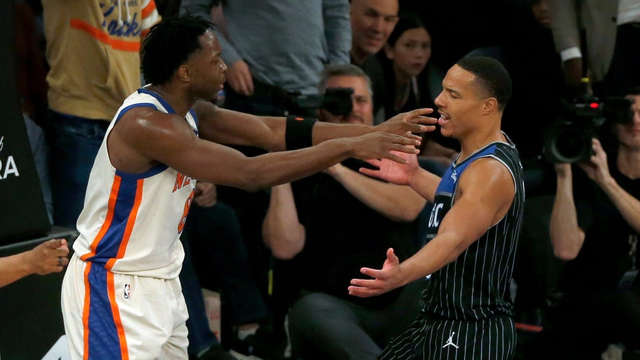 Magic’s Desmond Bane launches ball at Knicks’ OG Anunoby in bizarre moment