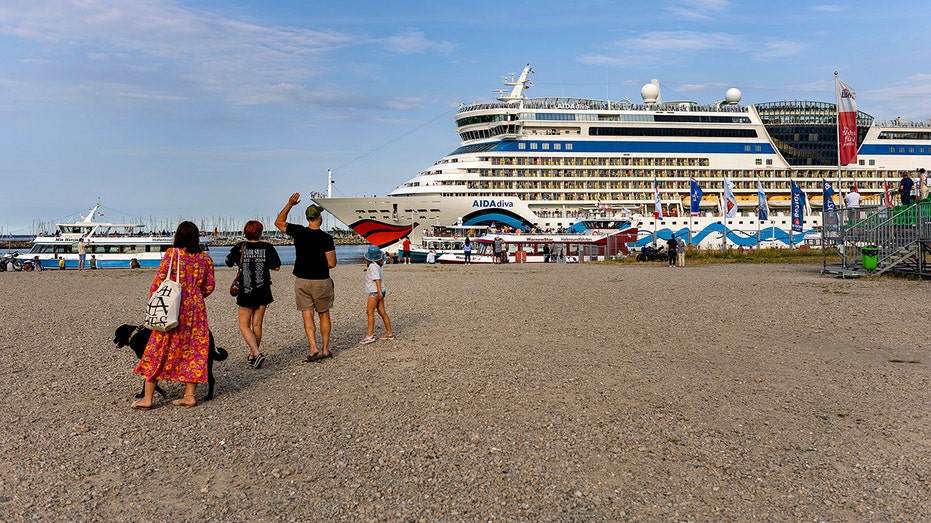 CDC reports 21st cruise ship norovirus outbreak this year, with nearly 100 people infected