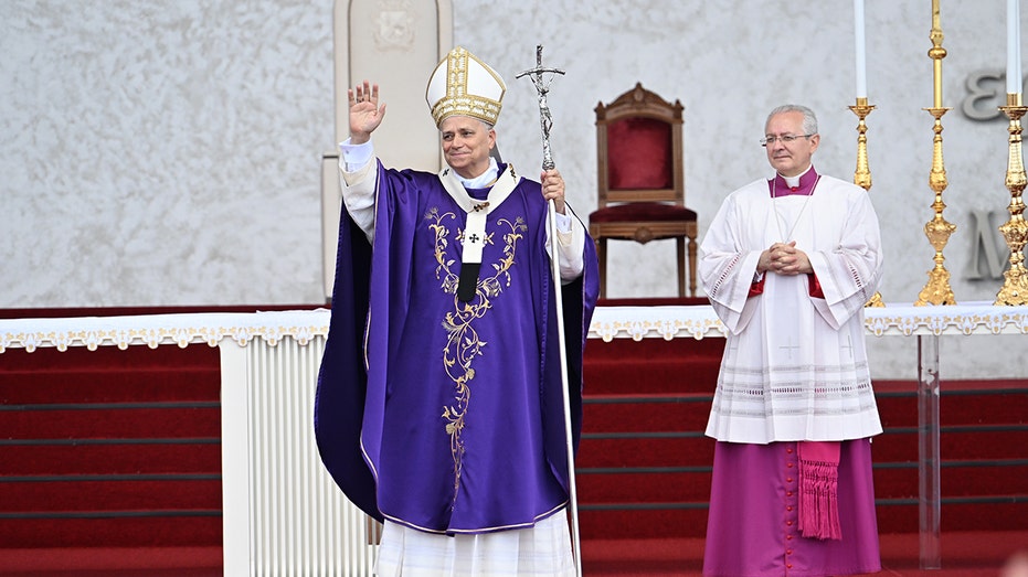 Reporter’s Notebook: On the papal plane and beyond — covering Pope Leo XIV’s first foreign trip