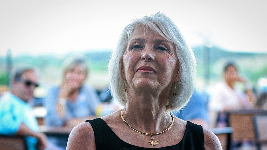 New motion seeks former Colorado Clerk Tina Peters’ release, challenging state after Trump’s pardon