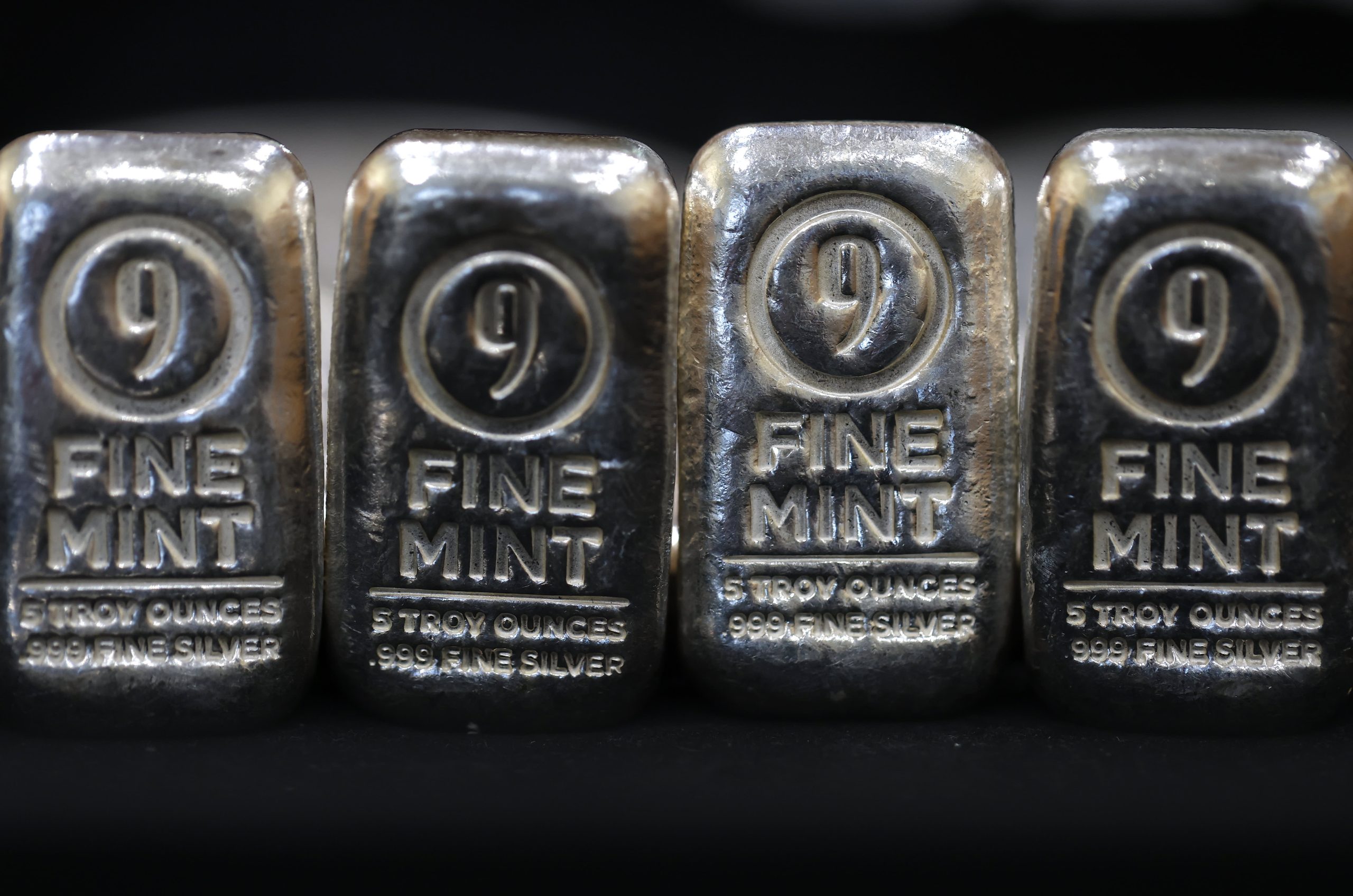 Silver is retail traders’ new obsession as record numbers bet on rally — and on a crash