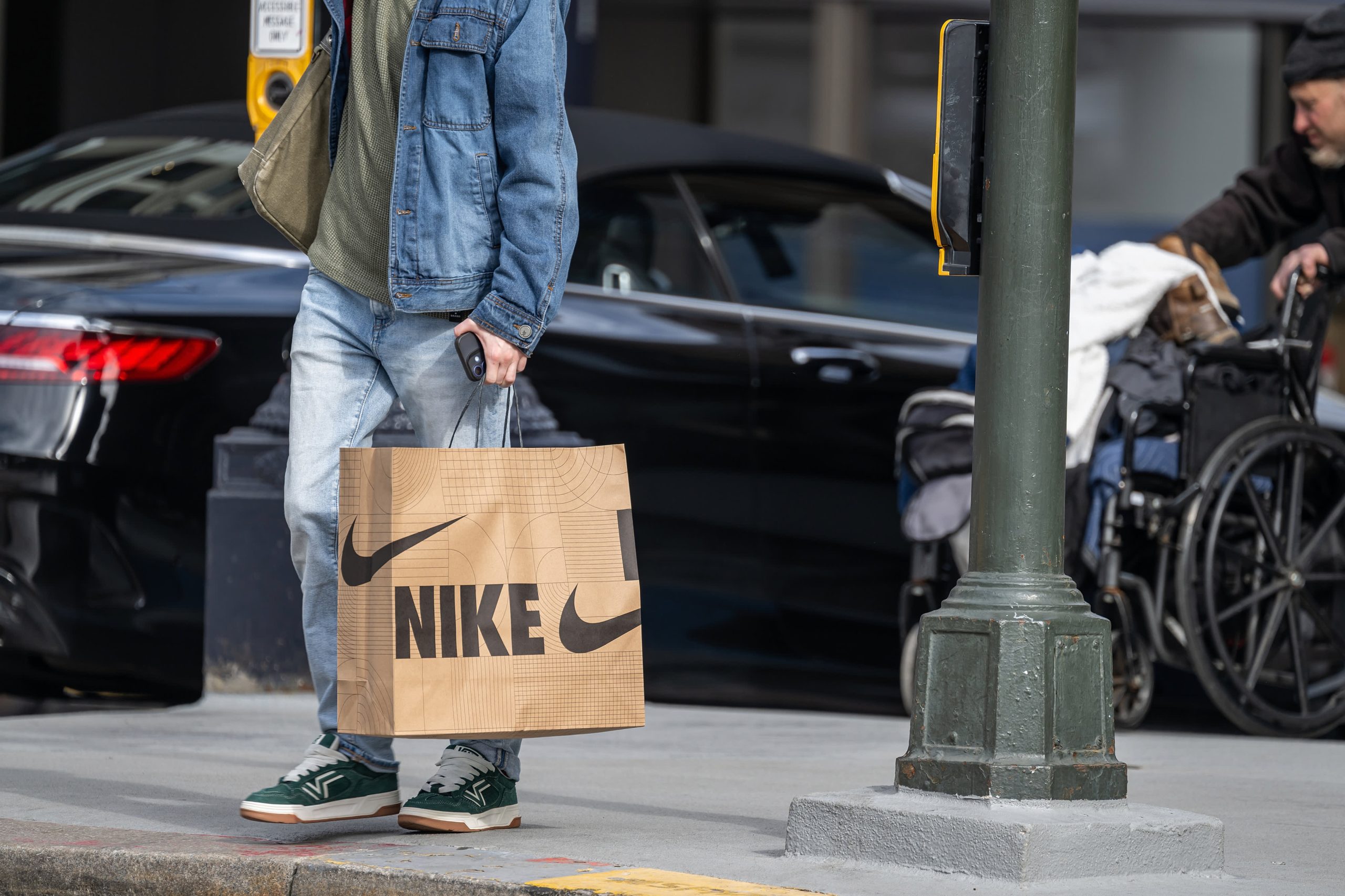 Nike to cut 775 employees as it accelerates ‘automation’ at U.S. distribution centers