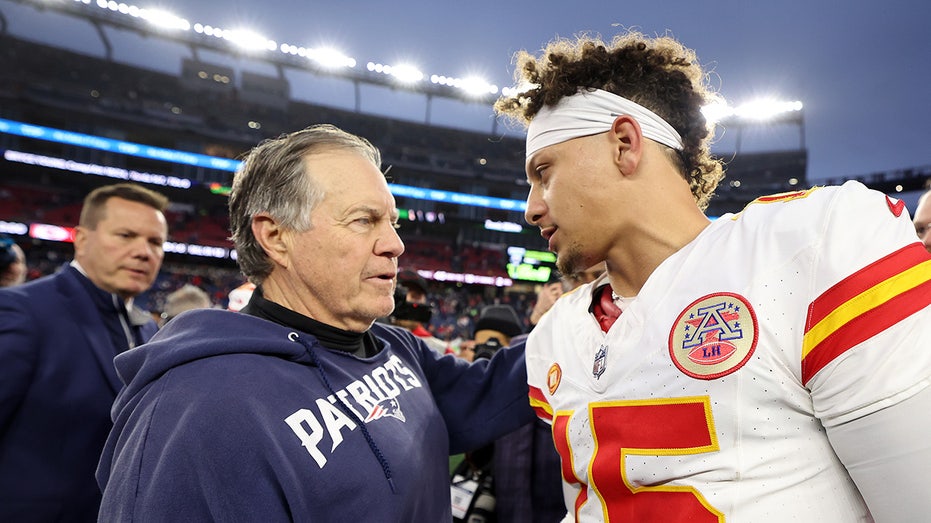 Patrick Mahomes calls Bill Belichick Pro Football Hall of Fame first-ballot snub ‘insane’