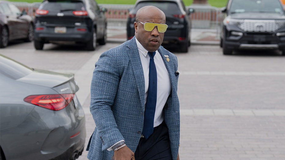 GOP lawmaker’s absence nearly hands Democrats win on Trump war powers